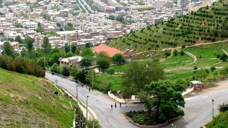 Abidər Meşə Parkı, Sənandacın bənzərsiz mənzərəsini görmək üçün bir yer